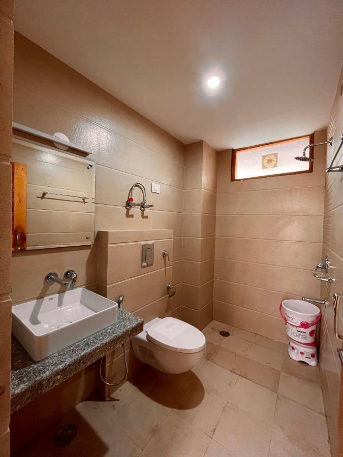 Le Green Resort, Mall Road Manali Exterior photo