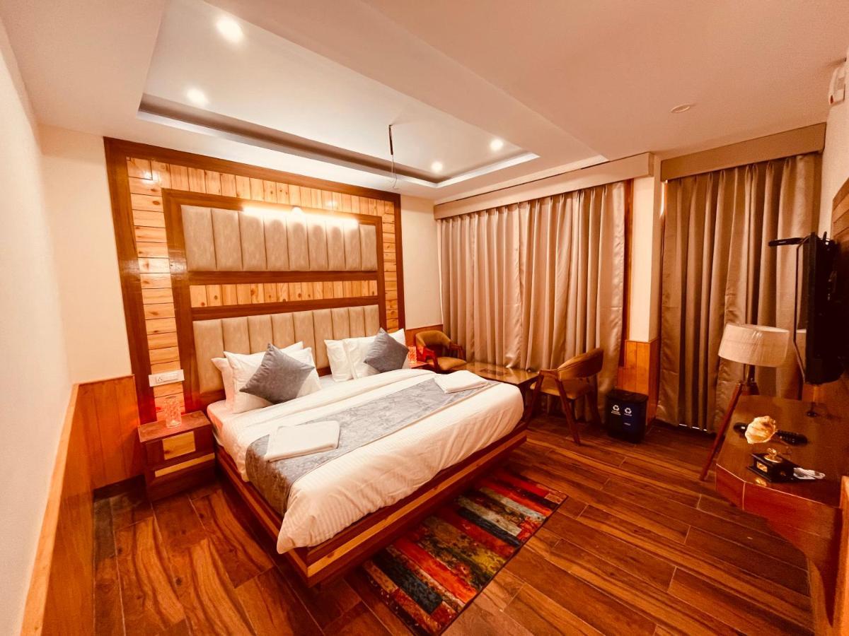 Le Green Resort, Mall Road Manali Exterior photo